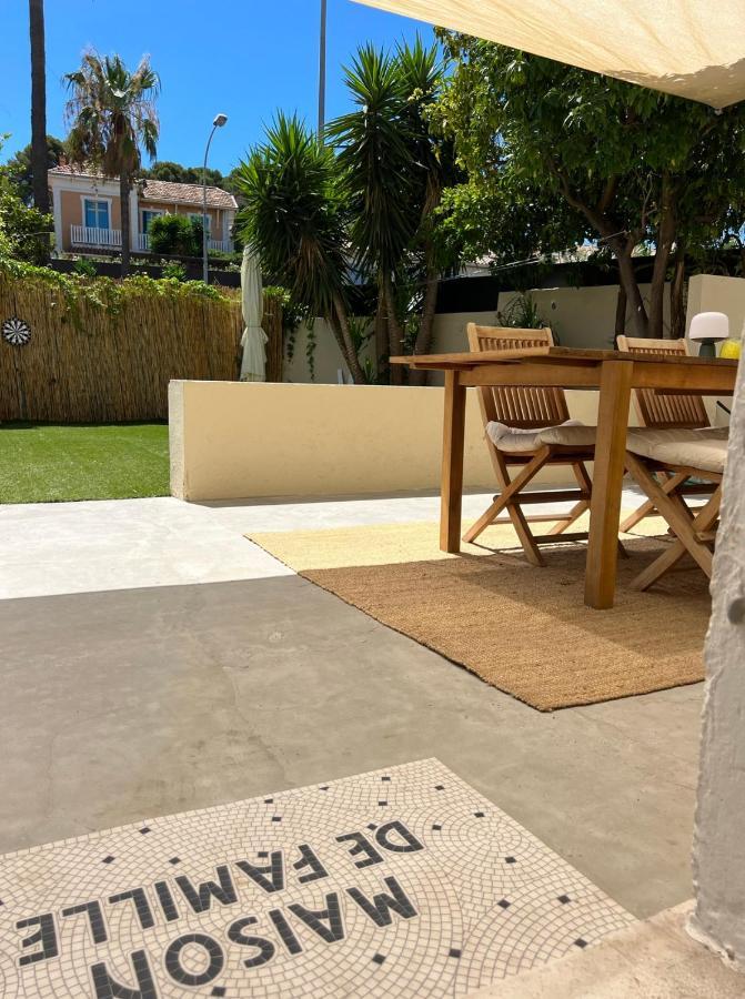 Casa Andrea Appartement Tout A Pied Avec Grand Jardin Sanary-sur-Mer Exterior photo