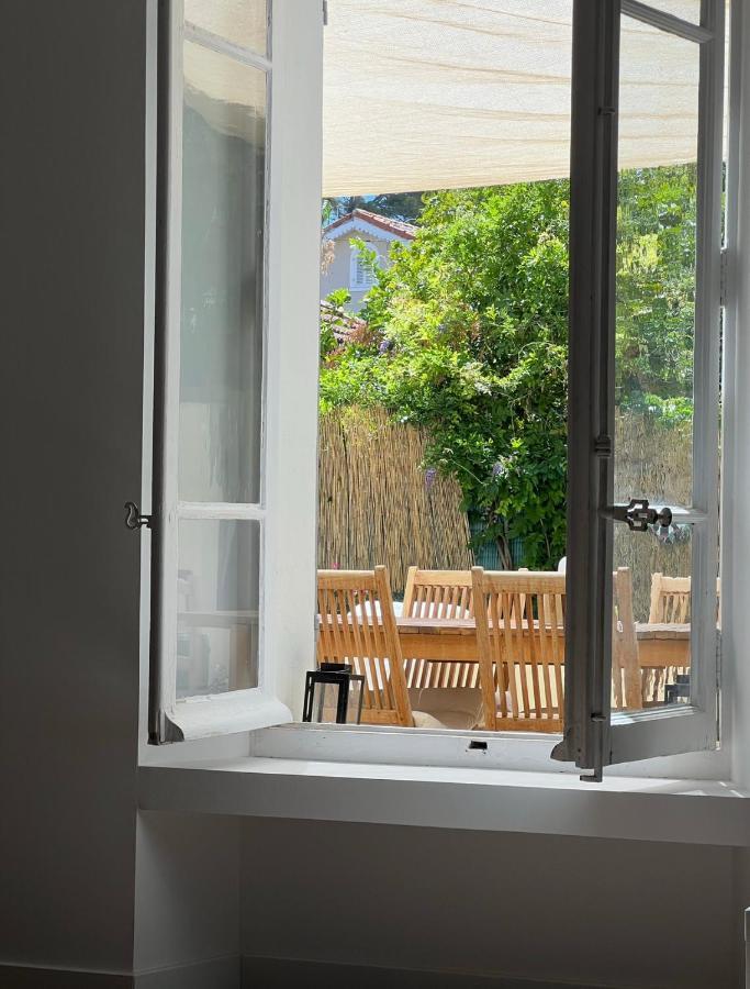 Casa Andrea Appartement Tout A Pied Avec Grand Jardin Sanary-sur-Mer Exterior photo