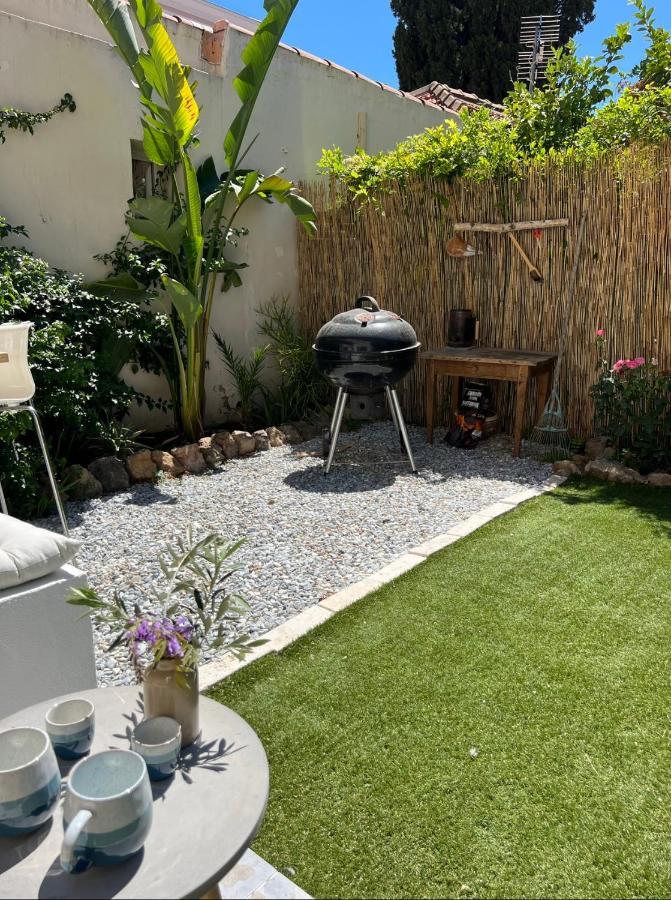 Casa Andrea Appartement Tout A Pied Avec Grand Jardin Sanary-sur-Mer Exterior photo